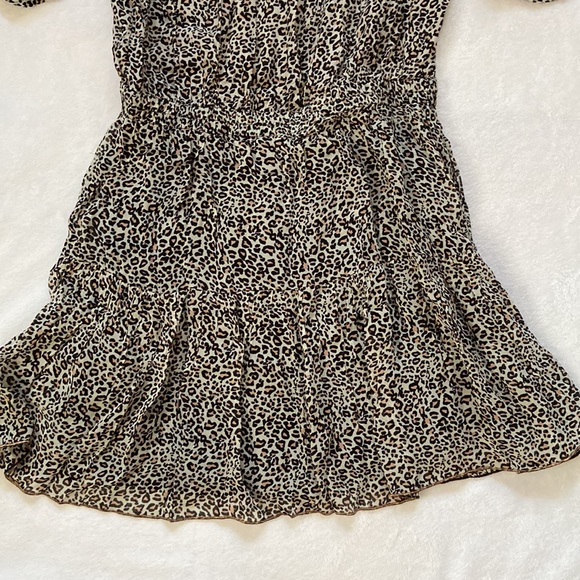 Velvet by Graham & Spencer • Saskia Leopard-Print Puff-Sleeve Dress - Picture 11 of 16